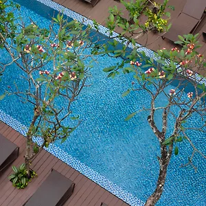 hotel-santika-kuta-bali.ubudhotelsnow.com/