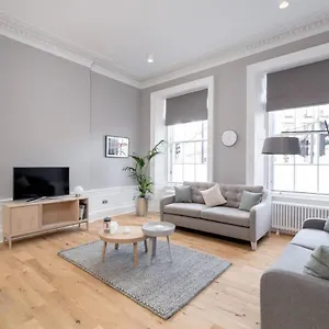 Apartment Joivy Spacious And Bright 1bed Apt, Short Walk From Princes Street Edinburgh